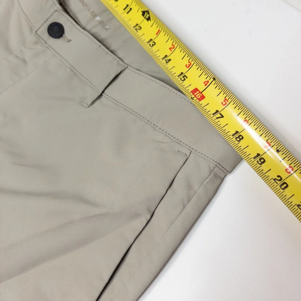 Banana Republic Chino Pants Mens 38x32 Khaki Tan Good Core Temp Performance